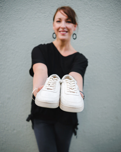 Orbas Gillian with Ghost sneakers
